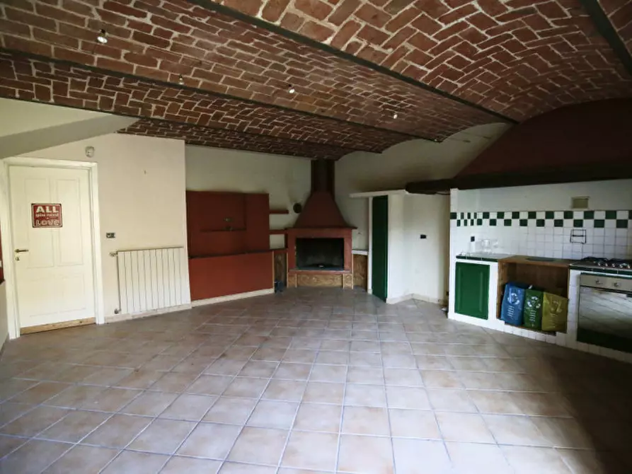 Immagine 8 di Rustico / casale in vendita  in via casaverde 9 a Pino Torinese