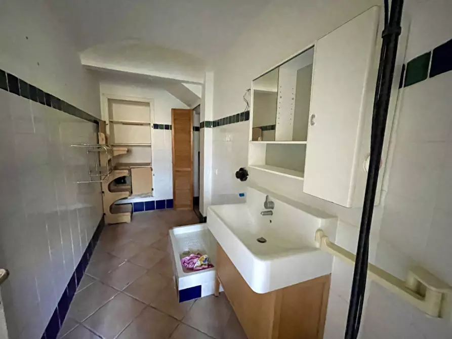 Immagine 13 di Rustico / casale in vendita  in via casaverde 9 a Pino Torinese