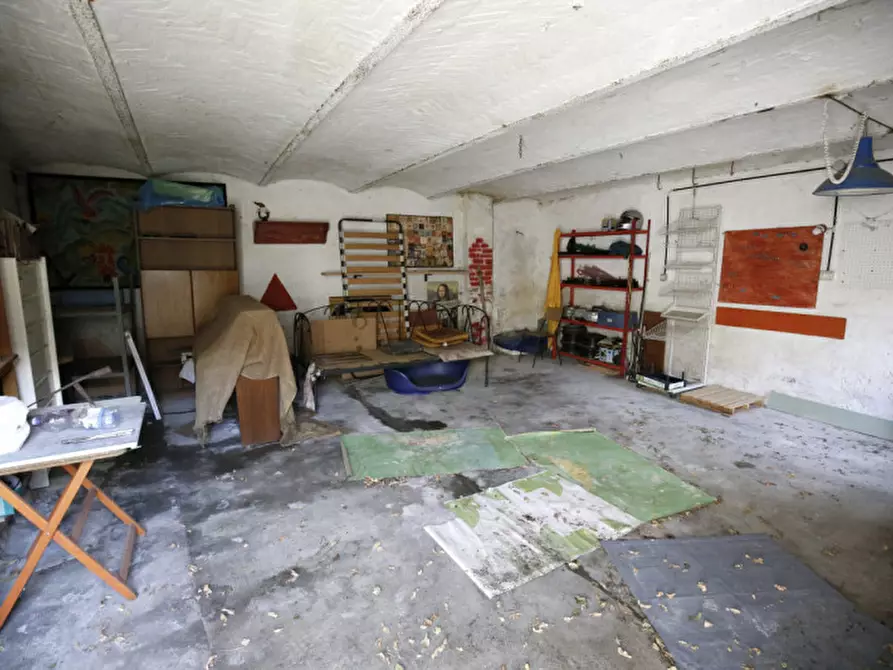 Immagine 14 di Rustico / casale in vendita  in via casaverde 9 a Pino Torinese