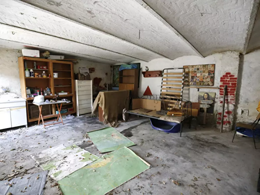 Immagine 15 di Rustico / casale in vendita  in via casaverde 9 a Pino Torinese