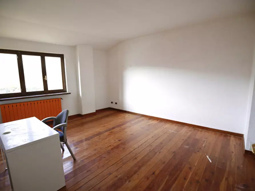 Immagine 24 di Rustico / casale in vendita  in via casaverde 9 a Pino Torinese