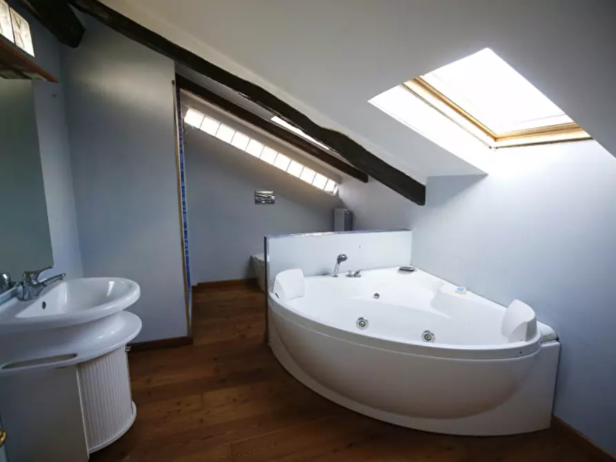 Immagine 44 di Rustico / casale in vendita  in via casaverde 9 a Pino Torinese