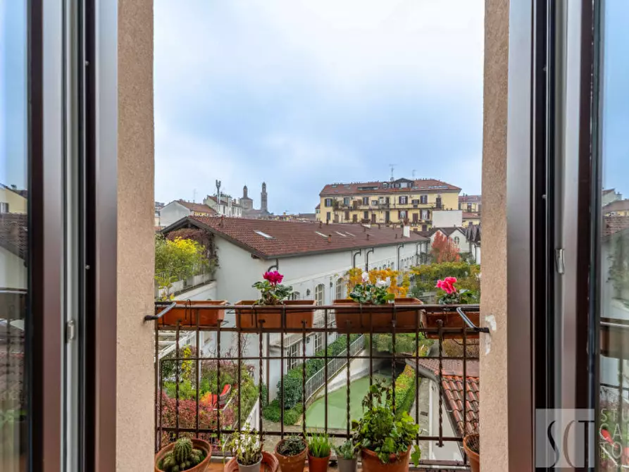 Immagine 10 di Appartamento in vendita  in via magolfa, 18 a Milano