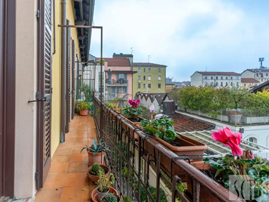 Immagine 11 di Appartamento in vendita  in via magolfa, 18 a Milano