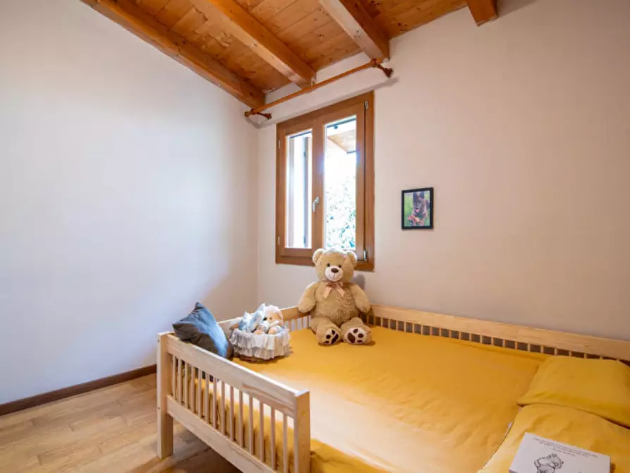 Immagine 11 di Casa trifamiliare in vendita  in Via Sottomarina a Abano Terme