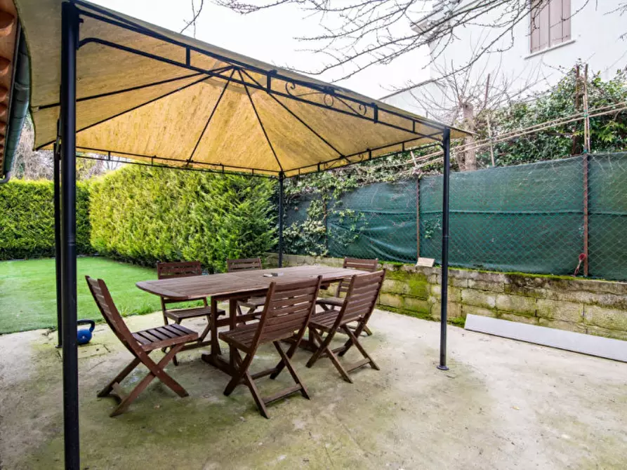 Immagine 15 di Casa trifamiliare in vendita  in Via Sottomarina a Abano Terme