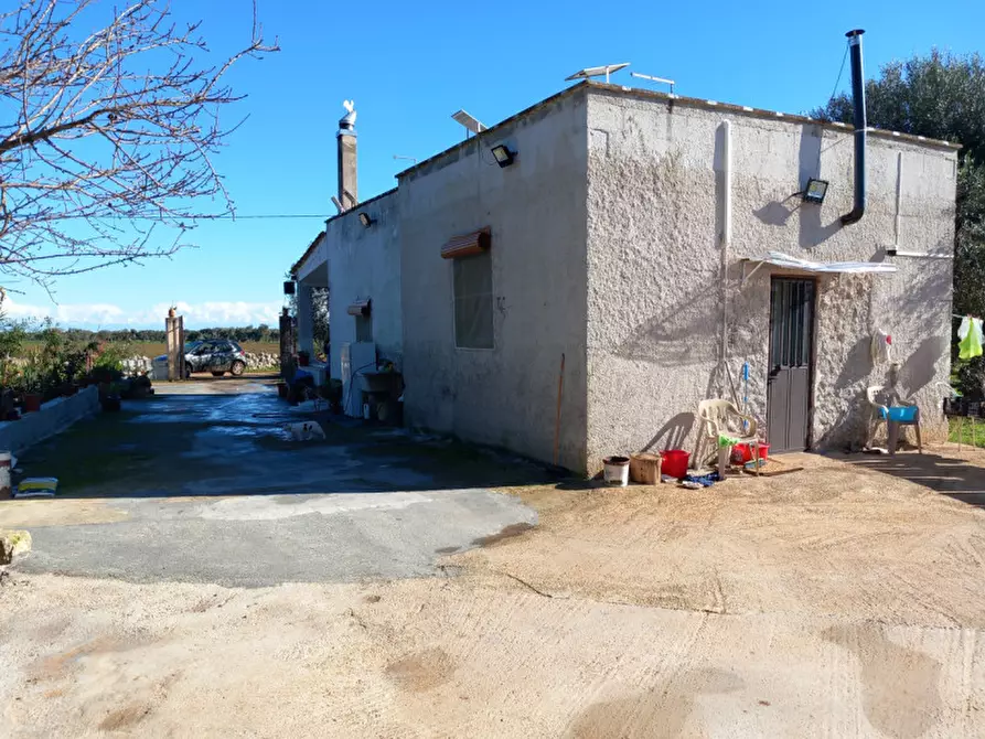Immagine 24 di Villa in vendita  in C.da Falascusa a Ceglie Messapico