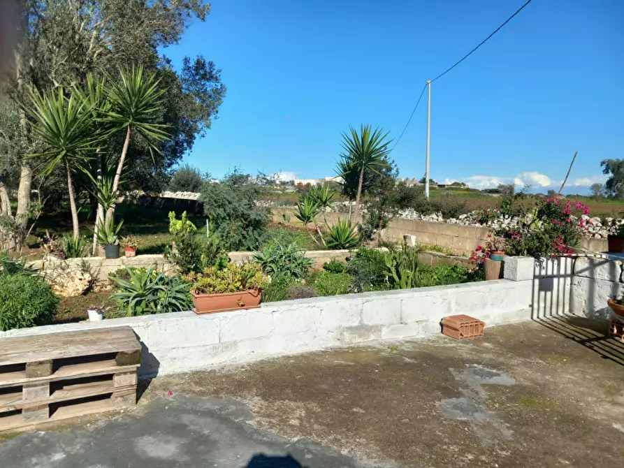Immagine 27 di Villa in vendita  in C.da Falascusa a Ceglie Messapico