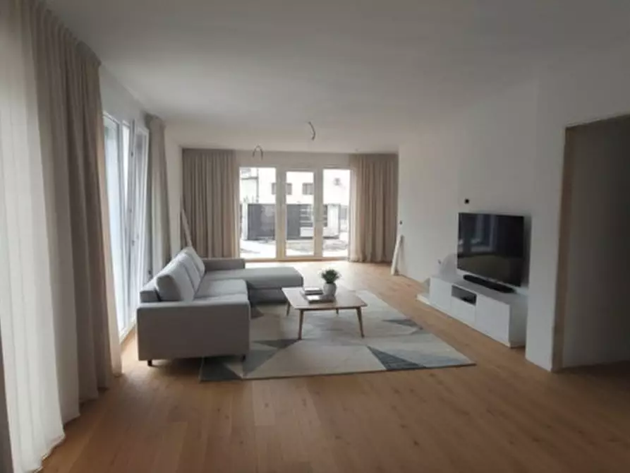Immagine 3 di Casa bifamiliare in vendita  in Via Roma-Santa Maria a Camisano Vicentino