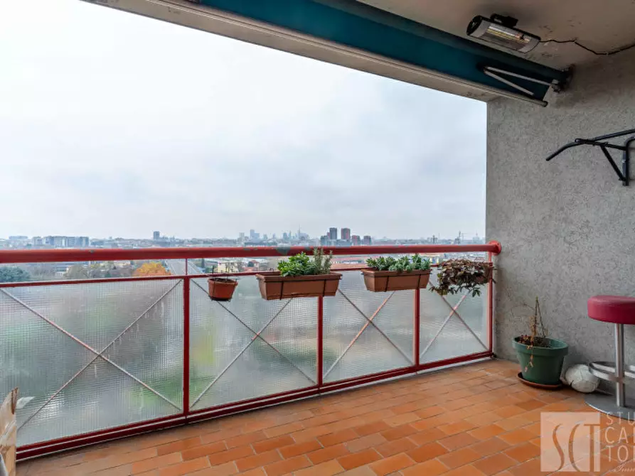 Immagine 14 di Appartamento in vendita  in via umberto ceva, 25 a Milano