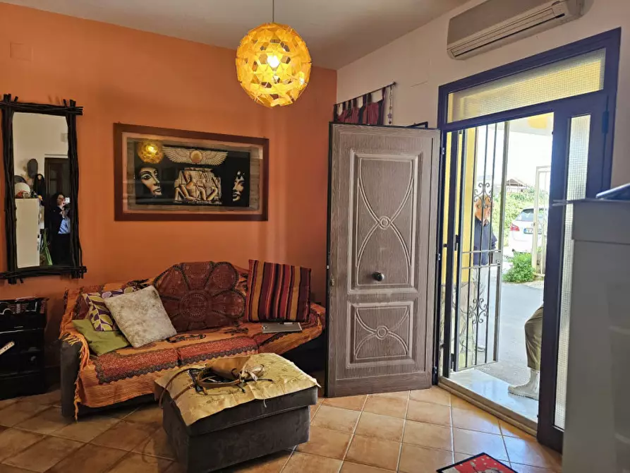 Immagine 2 di Appartamento in vendita  in via chiocciola a Carini