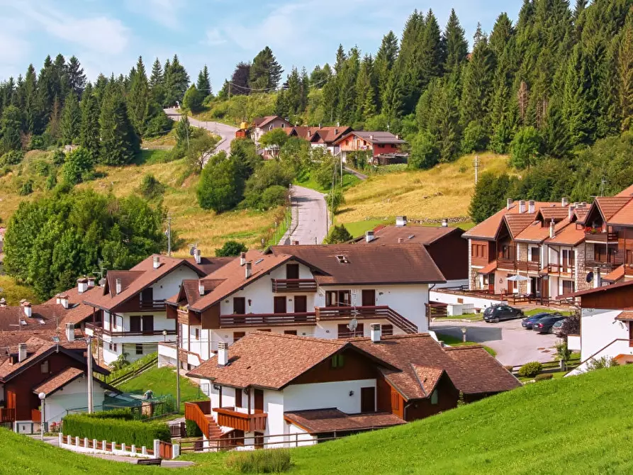 Immagine 6 di Appartamento in vendita  in Via Monsignor D.Bortoli 10 a Asiago