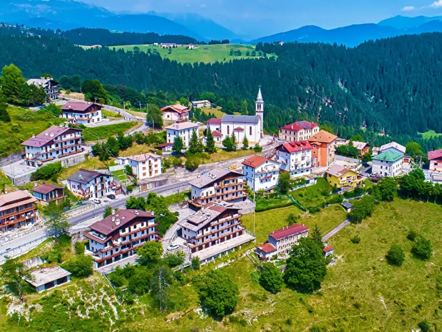 Immagine 8 di Appartamento in vendita  in Via Monsignor D.Bortoli 10 a Asiago