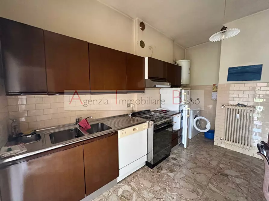 Immagine 4 di Appartamento in vendita  in VIA ALFIERI a Padova