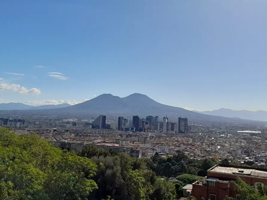 Immagine 10 di Appartamento in affitto  in via ottavio morisani 43 a Napoli