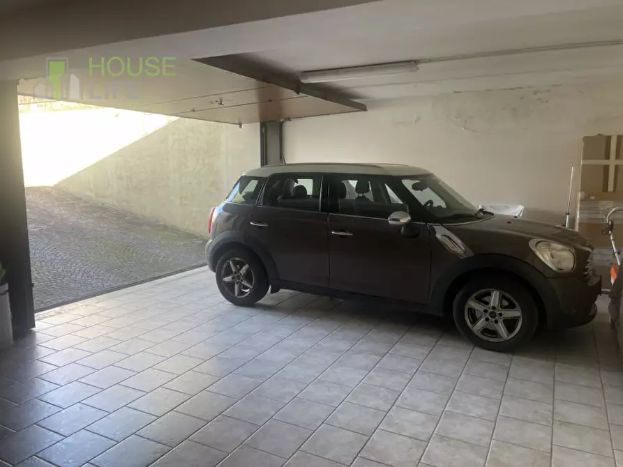 Immagine 10 di Villetta a schiera in vendita  in Via Roma a San Vito Di Leguzzano