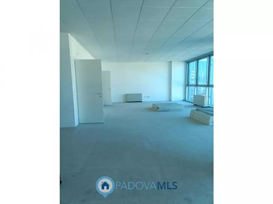 Immagine 4 di Ufficio in vendita  in via venezia 88 a Padova
