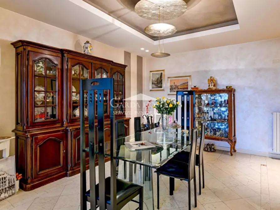 Immagine 9 di Appartamento in vendita  in Via Paolo Veronese a Desenzano Del Garda