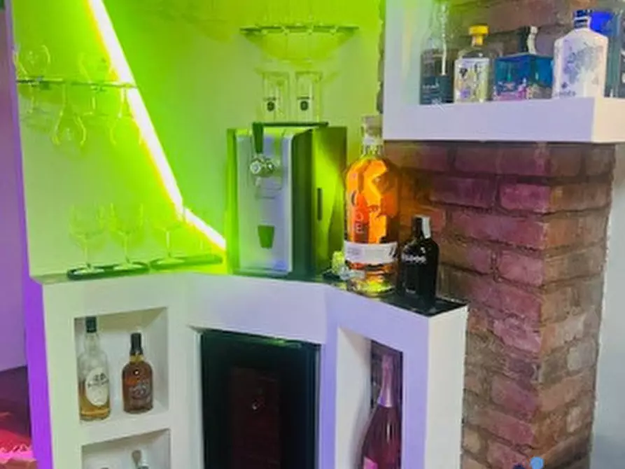 Immagine 7 di Loft/Open space in vendita  in Via Tenente Olivari, 25 a Castenedolo