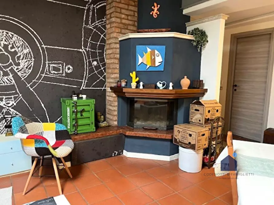 Immagine 8 di Loft/Open space in vendita  in Via Tenente Olivari a Castenedolo