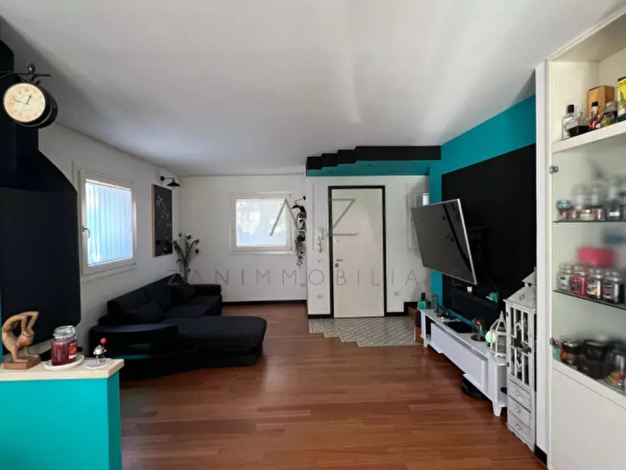 Immagine 3 di Casa bifamiliare in vendita  in Via Ada Negri a Castelfranco Veneto