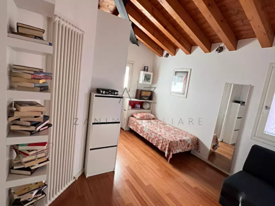 Immagine 10 di Casa bifamiliare in vendita  in Via Ada Negri a Castelfranco Veneto