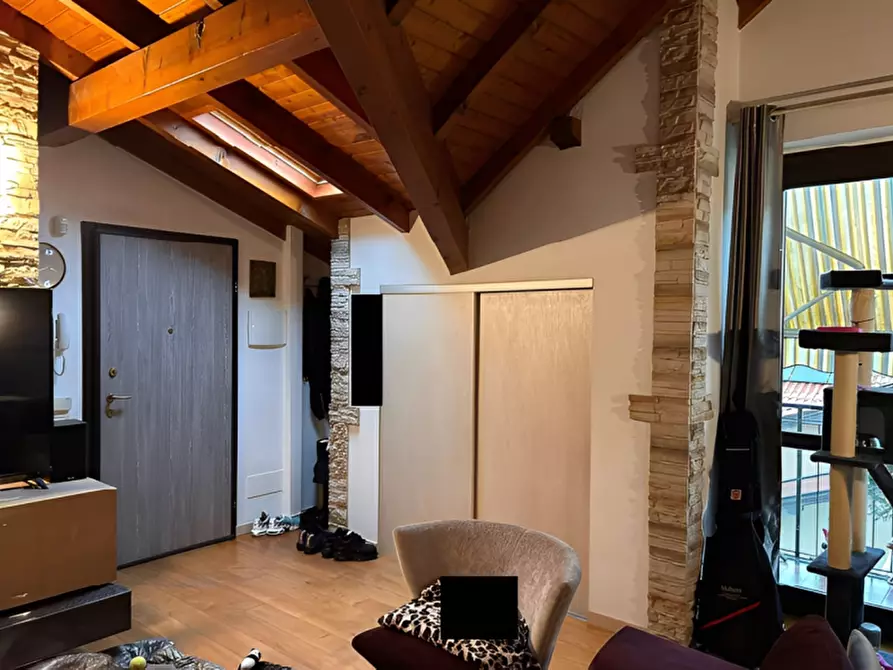 Immagine 3 di Appartamento in vendita  in Via Sant'Ambrogio 22 a Arsago Seprio