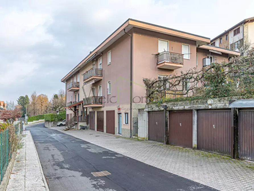 Immagine 2 di Appartamento in vendita  in Via dei faggi rossi a Tavernerio