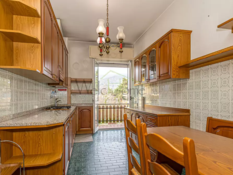 Immagine 14 di Appartamento in vendita  in Via dei faggi rossi a Tavernerio