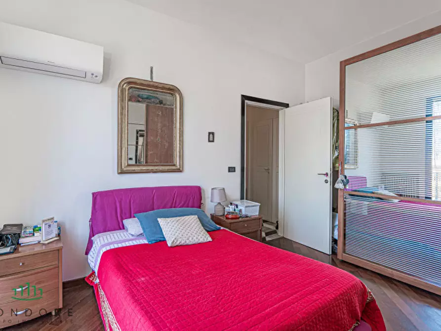 Immagine 19 di Appartamento in vendita  in via galliera a Bologna