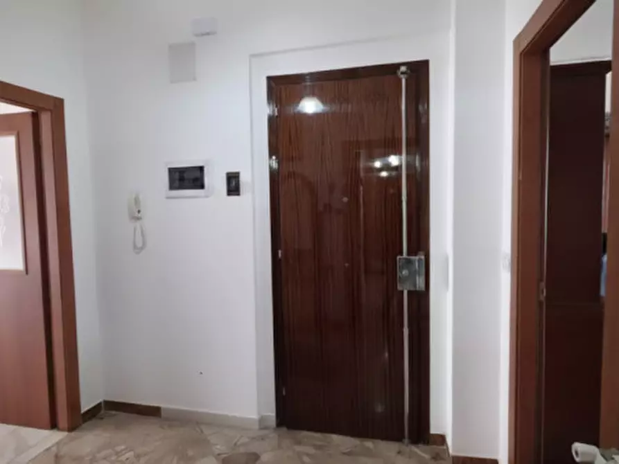Immagine 5 di Appartamento in vendita  in via Adda 33 a Siracusa