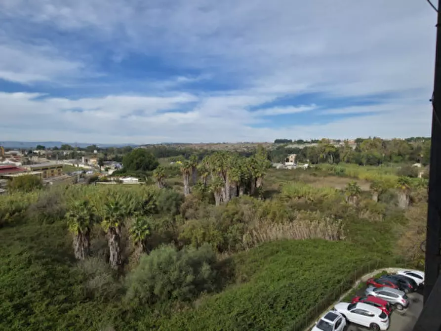Immagine 10 di Appartamento in vendita  in via Adda 33 a Siracusa