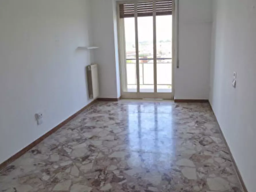 Immagine 18 di Appartamento in vendita  in via Adda 33 a Siracusa