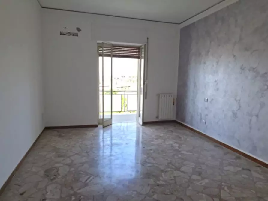 Immagine 21 di Appartamento in vendita  in via Adda 33 a Siracusa