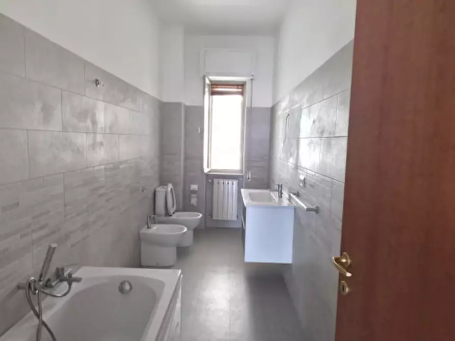 Immagine 25 di Appartamento in vendita  in via Adda 33 a Siracusa