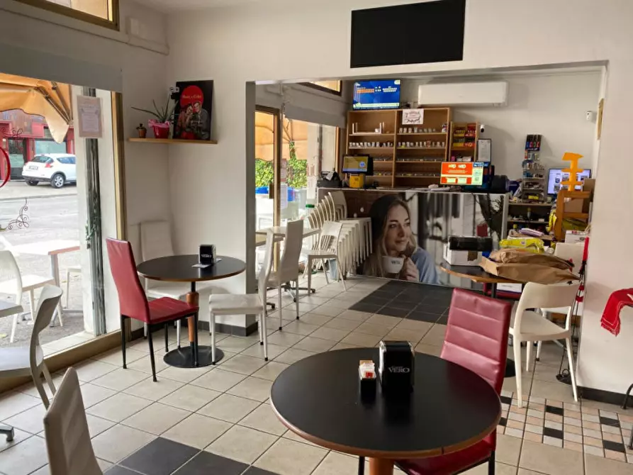 Immagine 7 di Attività commerciale in vendita  a Castelfranco Veneto