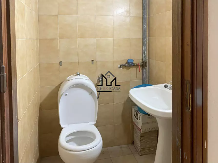 Immagine 12 di Garage in vendita  a Palermo