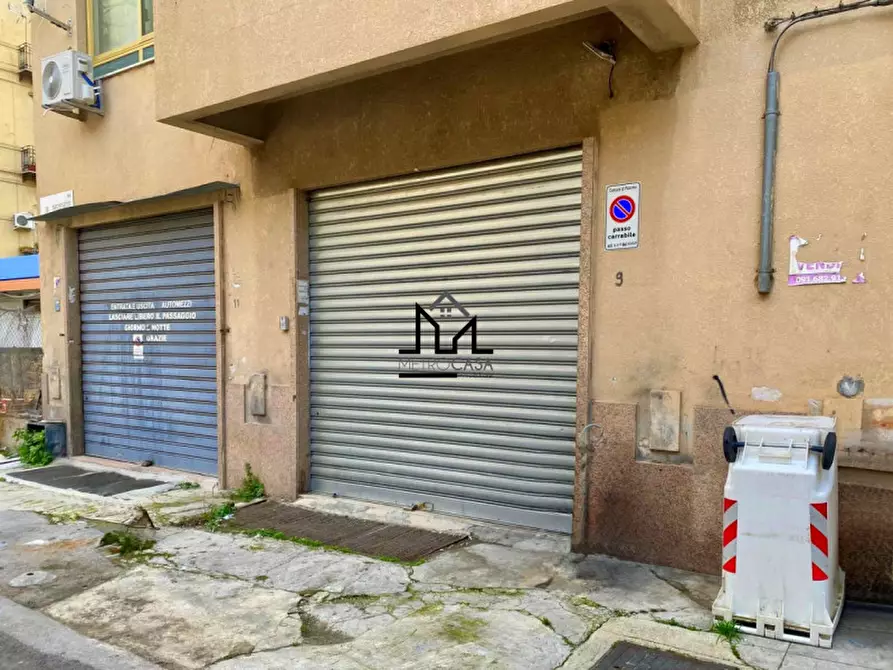 Immagine 14 di Garage in vendita  a Palermo