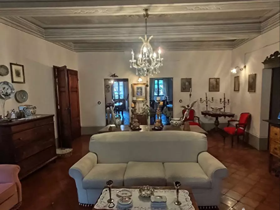 Immagine 16 di Palazzo in vendita  in Via Roma CELLE SUL RIGO a San Casciano Dei Bagni