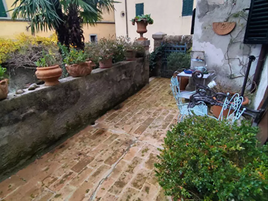 Immagine 46 di Palazzo in vendita  in Via Roma CELLE SUL RIGO a San Casciano Dei Bagni