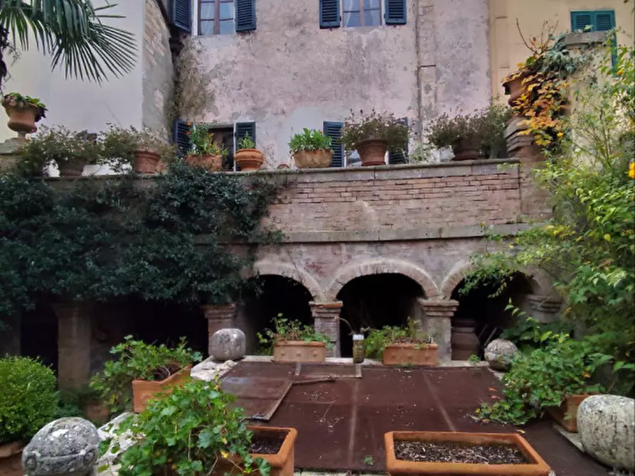 Immagine 50 di Palazzo in vendita  in Via Roma CELLE SUL RIGO a San Casciano Dei Bagni