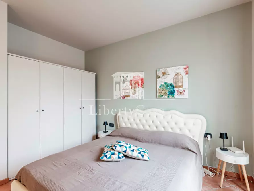 Immagine 13 di Appartamento in vendita  in Via Boschette a San Felice Del Benaco