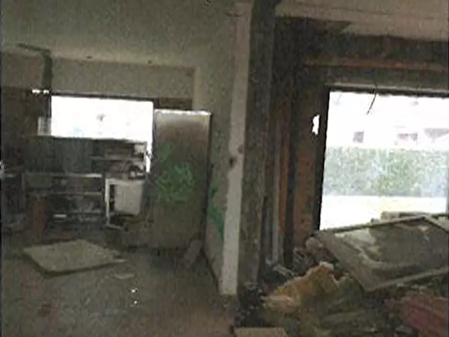 Immagine 20 di Negozio in vendita  in Via Giacomo Matteotti 3 a Sant'ambrogio Di Valpolicella