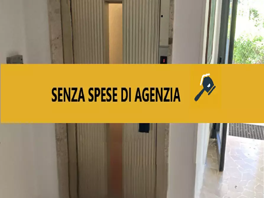 Immagine 2 di Appartamento in vendita  in Via della Bastia, 79 a Livorno