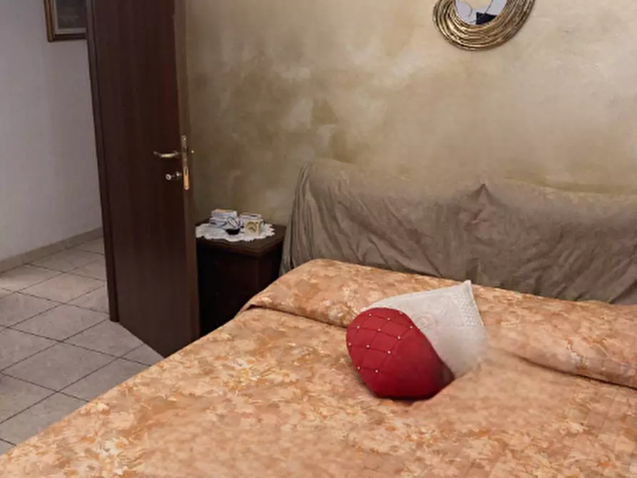 Immagine 8 di Appartamento in vendita  in Via della Bastia, 79 a Livorno