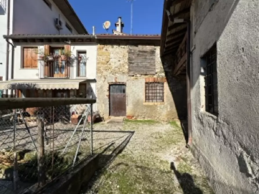 Immagine 2 di Rustico / casale in vendita  in Via Lupiari a Salcedo