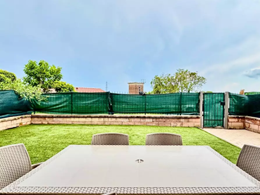 Immagine 1 di Appartamento in vendita  in Via San Marco a Lonato del Garda