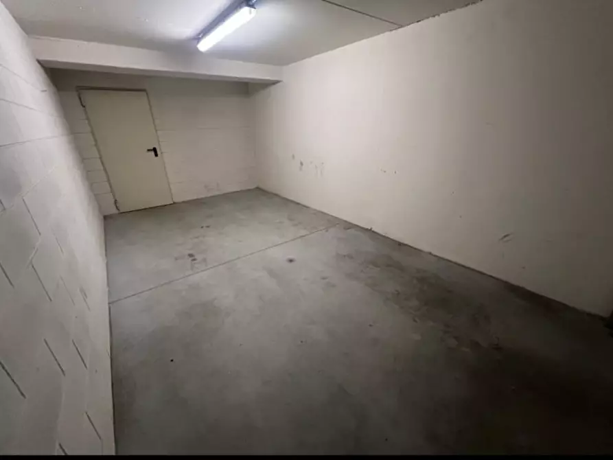 Immagine 28 di Appartamento in vendita  in Via San Marco a Lonato del Garda