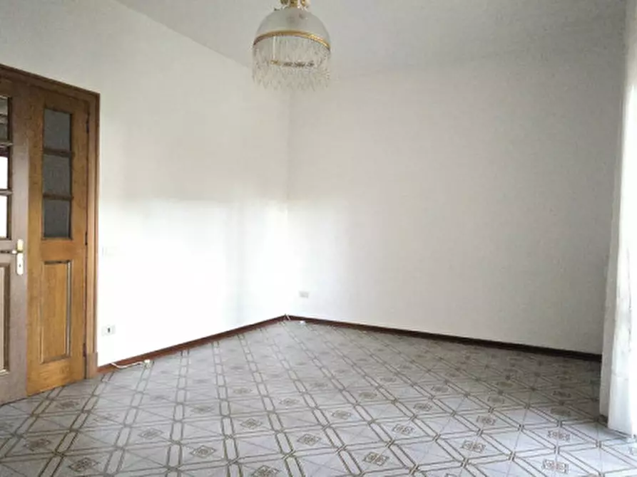 Immagine 3 di Appartamento in vendita  in Via del Rubbio, 19 a Terni
