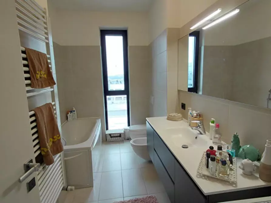 Immagine 8 di Appartamento in vendita  in Via Guglielmo Pecori Giraldi 5 a Milano